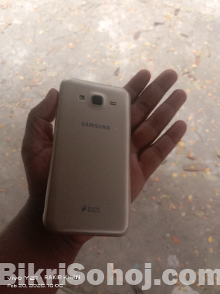 Samsung Galaxy j3